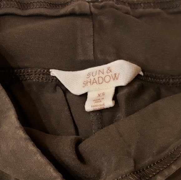 Sun and shadow army green leggings - Picture 3 of 3